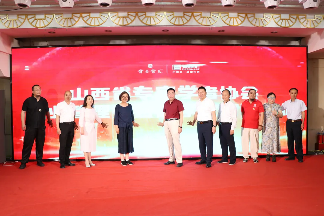 凝心聚力 向新而行 | 企业管理分会联合九大商学院组建商学教育联合体